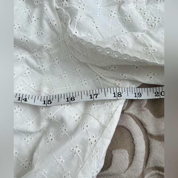 NWT-MINKPINK Lola Wrap Blouse in White Size Large - Picture 9 of 13